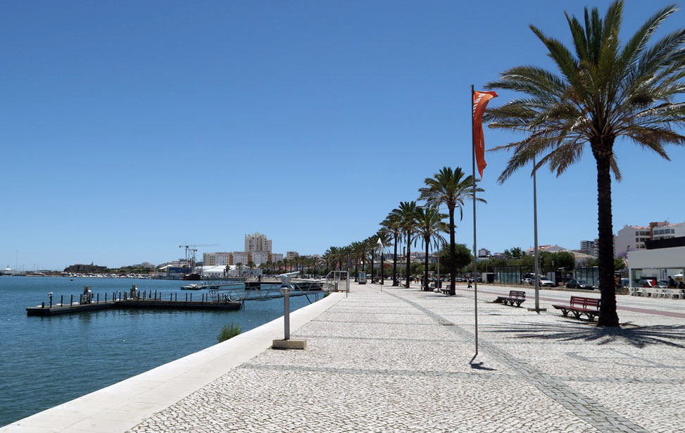 Portimão's Promenade